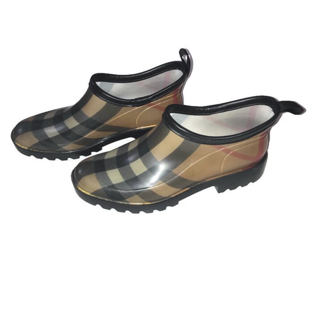 💛 Burberry Plaid Ankle Rain Boots 💛